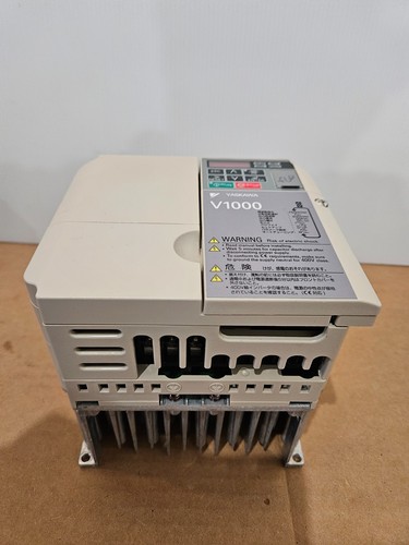Yaskawa V1000 CIMR-VA2A0020BAA Unità a frequenza variabile - 3PH 200-240V - Nuovo - Foto 3 di 7