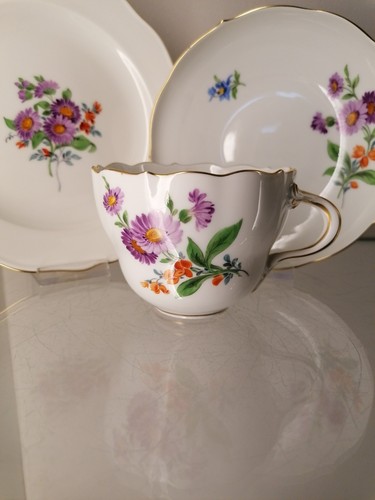 Taza de café Meissen platillo plato cubierta 3 piezas flor colorida II borde dorado - Imagen 2 de 15