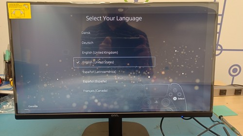 onn 22" FHD (1920 x 1080p) 100hz Monitor 100140681 *OPEN NEW CONDITION* - Picture 2 of 5