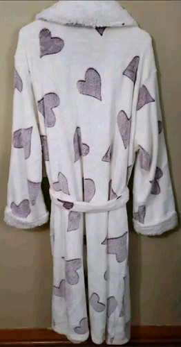 SECRET TREASURES WOMAN'S 3X (22W-24W)  PLUSH FLEECE/SHERPA HEARTS  WRAP ROBE NWT - Picture 2 of 7