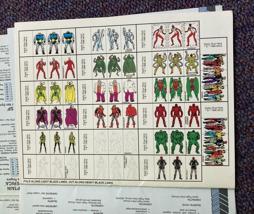 Judge's Book, Stand Up Figures, Cards from Marvel Super Heroes Advanced Box Set - Picture 7 of 10