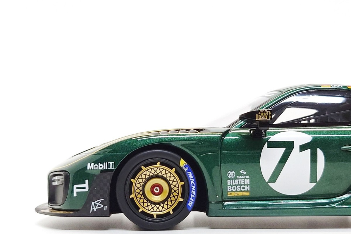 Minichamps 1:18 Porsche 935/19 #71 Tenner Racing | eBay