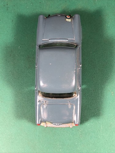 Vintage Corgi Toys | 352 | RAF Standard Vanguard III Saloon Car | Great Britain - Picture 6 of 8