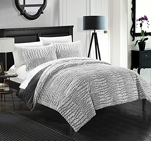 3 Piece New Faux Fur Collection with Mink Like Backing Queen (Comforter) Gray - Picture 8 of 8