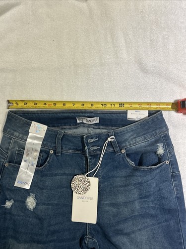 NeW- CUTE Sandpiper Size 14 Super Stretch Blue Cuffed Distressed Shorts - Picture 12 of 13
