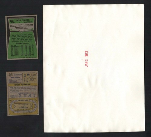 1972 Press Photo, Bob Griese & Earl Morrall Miami Dolphins, BONUS 2 FREE CARDS - Picture 2 of 2