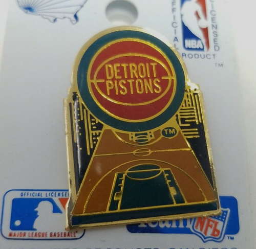 Vintage Detroit Pistons NBA Basketball Enamel Pin, 90s Y2K Style, Estate