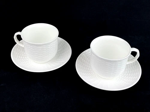 Wedgwood Vintage 1986 Nantucket Basket Weave 2pc Cup & Saucers England