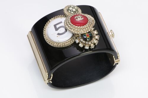 CHANEL CC Spring 2008 31 Rue Cambon Paris Wide Black Crystal Cuff Bracelet - Picture 2 of 6