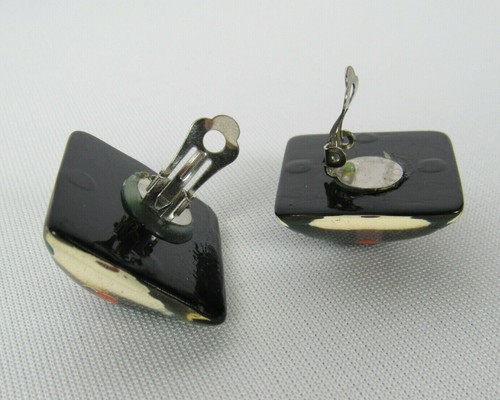 VTG 1960s MOD LUCITE RUNWAY EARRINGS CLEAR WITH COLORFUL DOTS CLIP ON - Picture 6 of 12