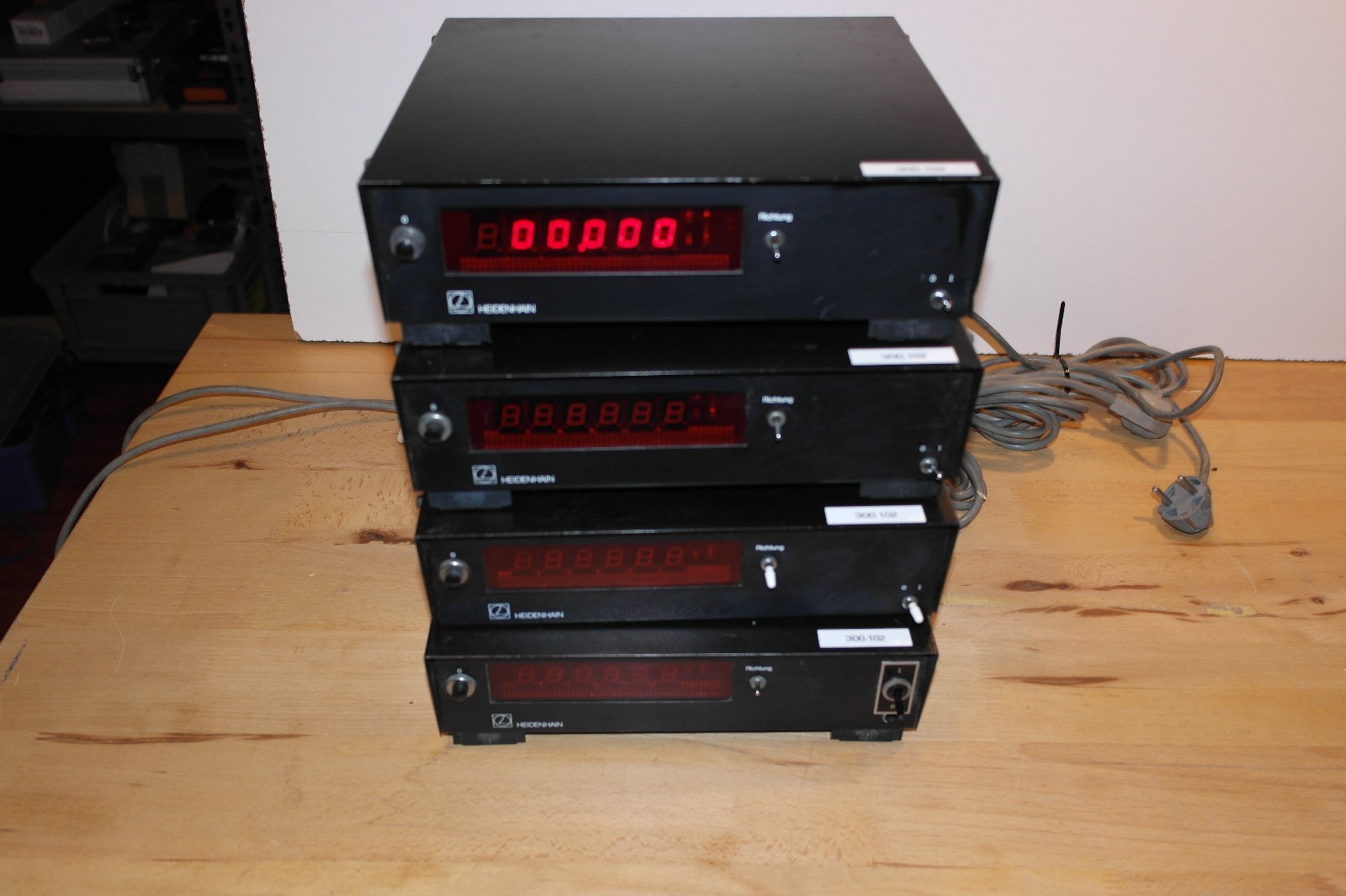 Details zu heidenhain 300.102 / 300102 Digital Readout / Directional Counter Die neusten Angebote