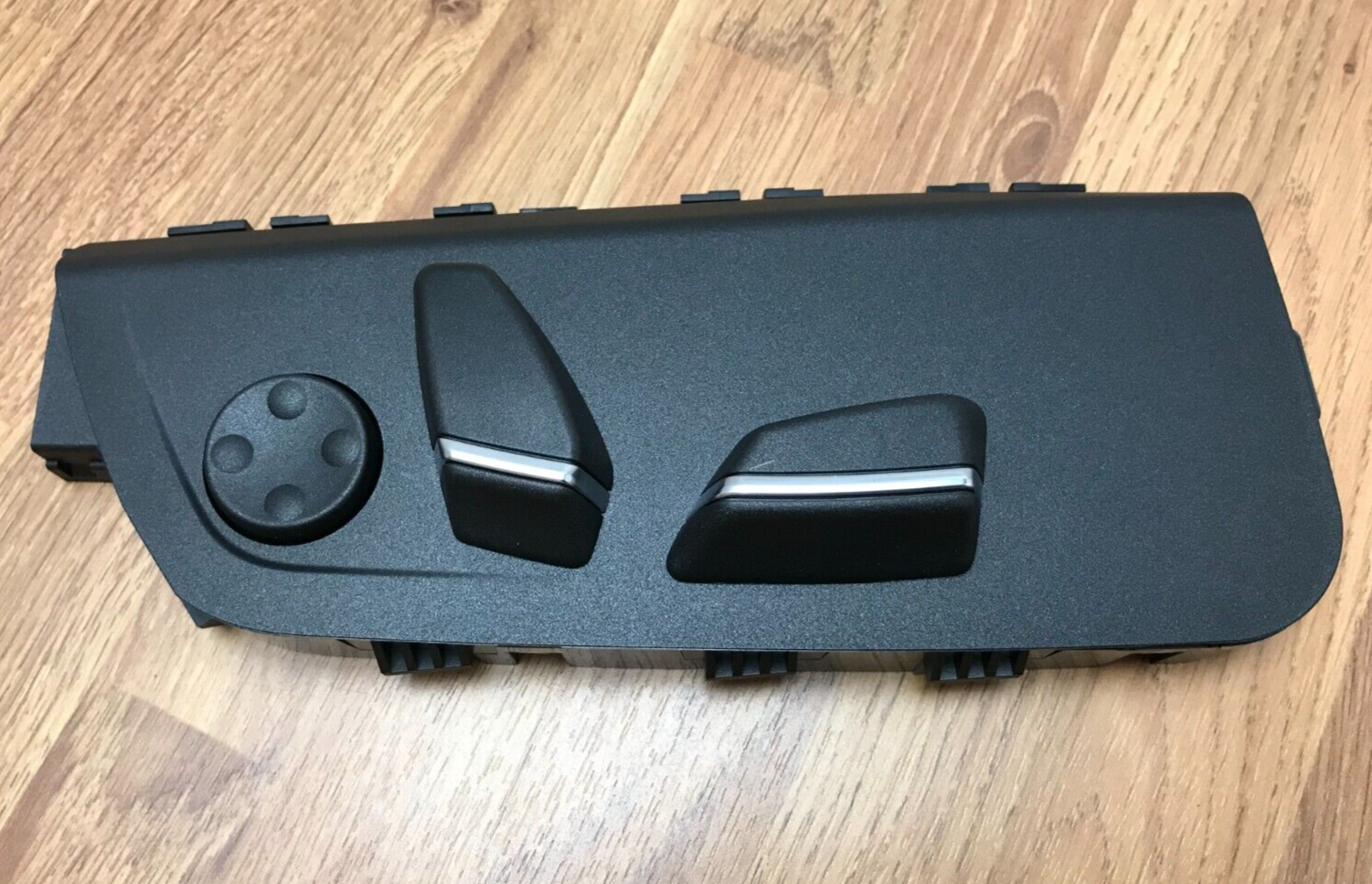 BMW 7 SERIES F01 F02 F10 F11 F07 O/S FRONT RIGHT SEAT CONTROL  