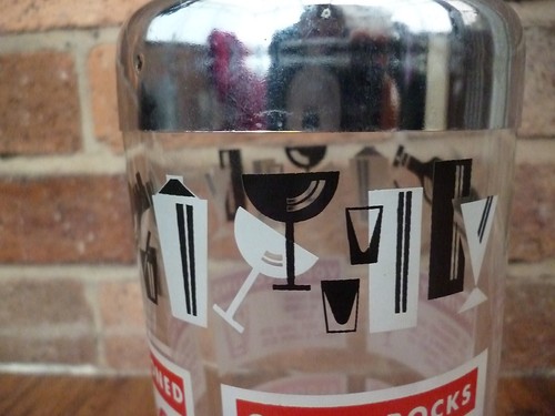 Glass Cocktail Drink Mixer Shaker With 12 Recipes Chrome Lid Large MCM Vintage  - Picture 4 of 8