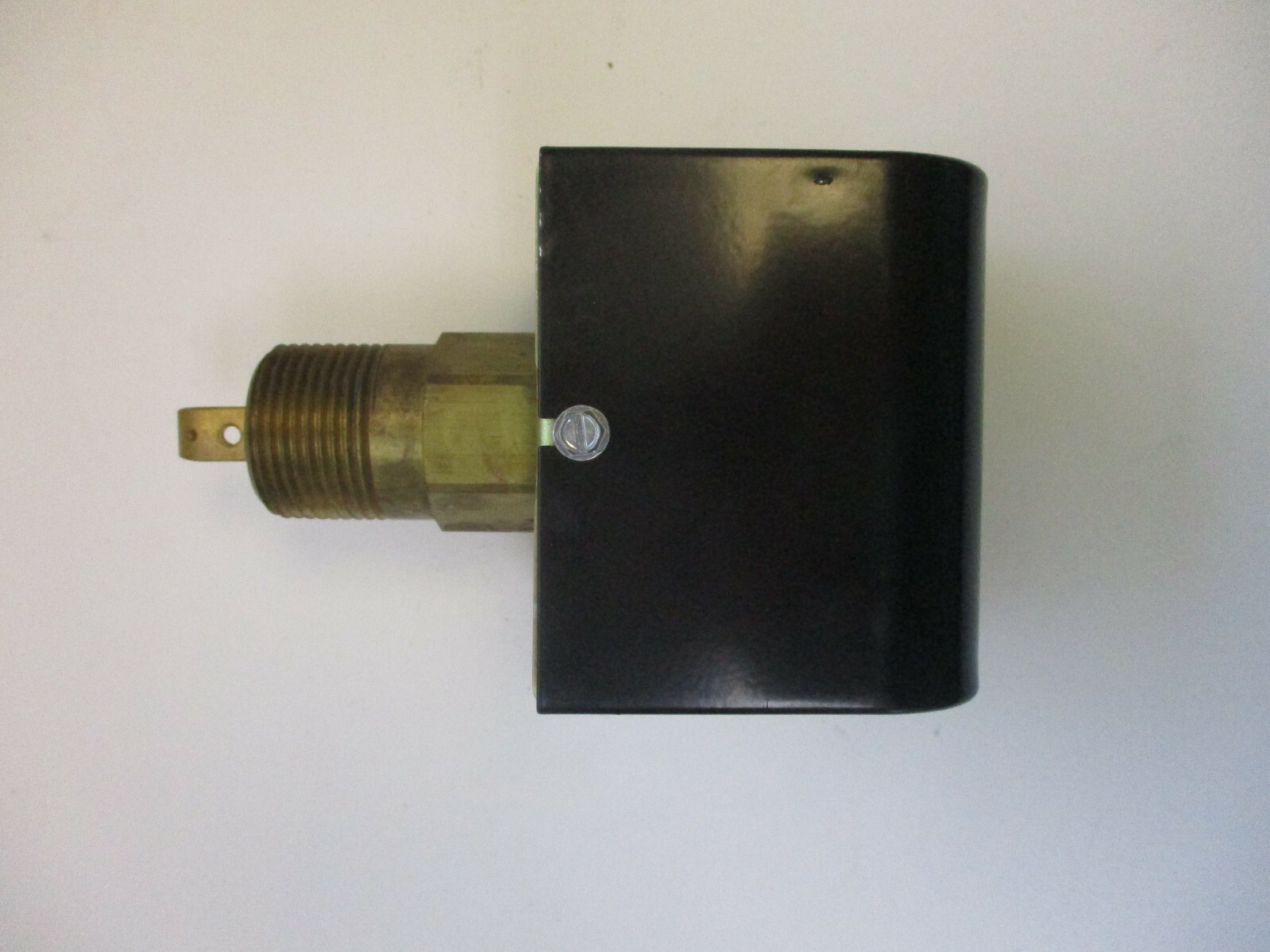 ITT MCDONNELL FLOW SWITCH NO FS43 115VAC/230VAC PILOT DUTY eBay