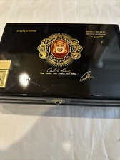 FUENTE FUENTE DON CARLOS THE MAN'S 80TH EMPTY WOOD CIGAR BOX