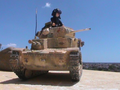 PLAYMOBIL CUSTOM TANQUE ITALIANO CHAR 13 (MAQUETA ) +CONDUCTOR ALAMEIN-1941 - Imagen 14 de 17