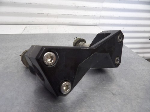03-06 Kawasaki Z1000 ZR1000 handlebar clamp / risers 46012-1339