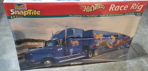 Revell Monogram 1:32 Snaptite Hot Wheels Race Rig Skill Level 1 Vintage 1997 Mattel  - Bild 1 von 10