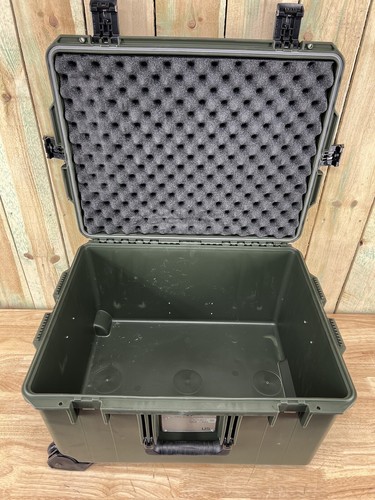 Pelican IM2750 Storm Case Green Waterproof Great Condition AB Free Ship - Picture 7 of 7