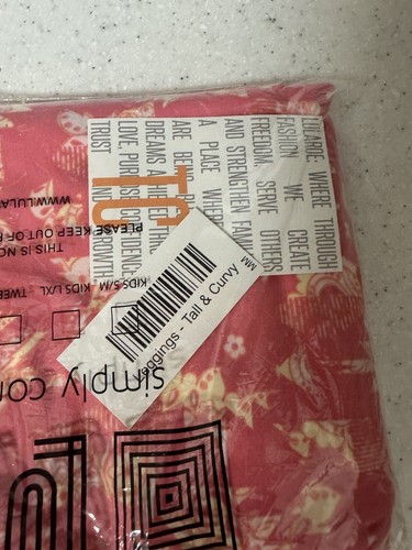 NEW LuLaRoe TC Leggings Pink PAISLEY - Picture 2 of 3