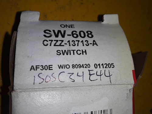Door Jamb Switch Motorcraft SW-608 / C7ZZ-13713-A (QTY 2) - Imagen 7 de 7