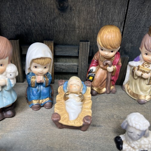 13pc Holiday Gatherings Porcelain Nativity Manger Scene Wise Men Mary Jesus Cow - Picture 3 of 13