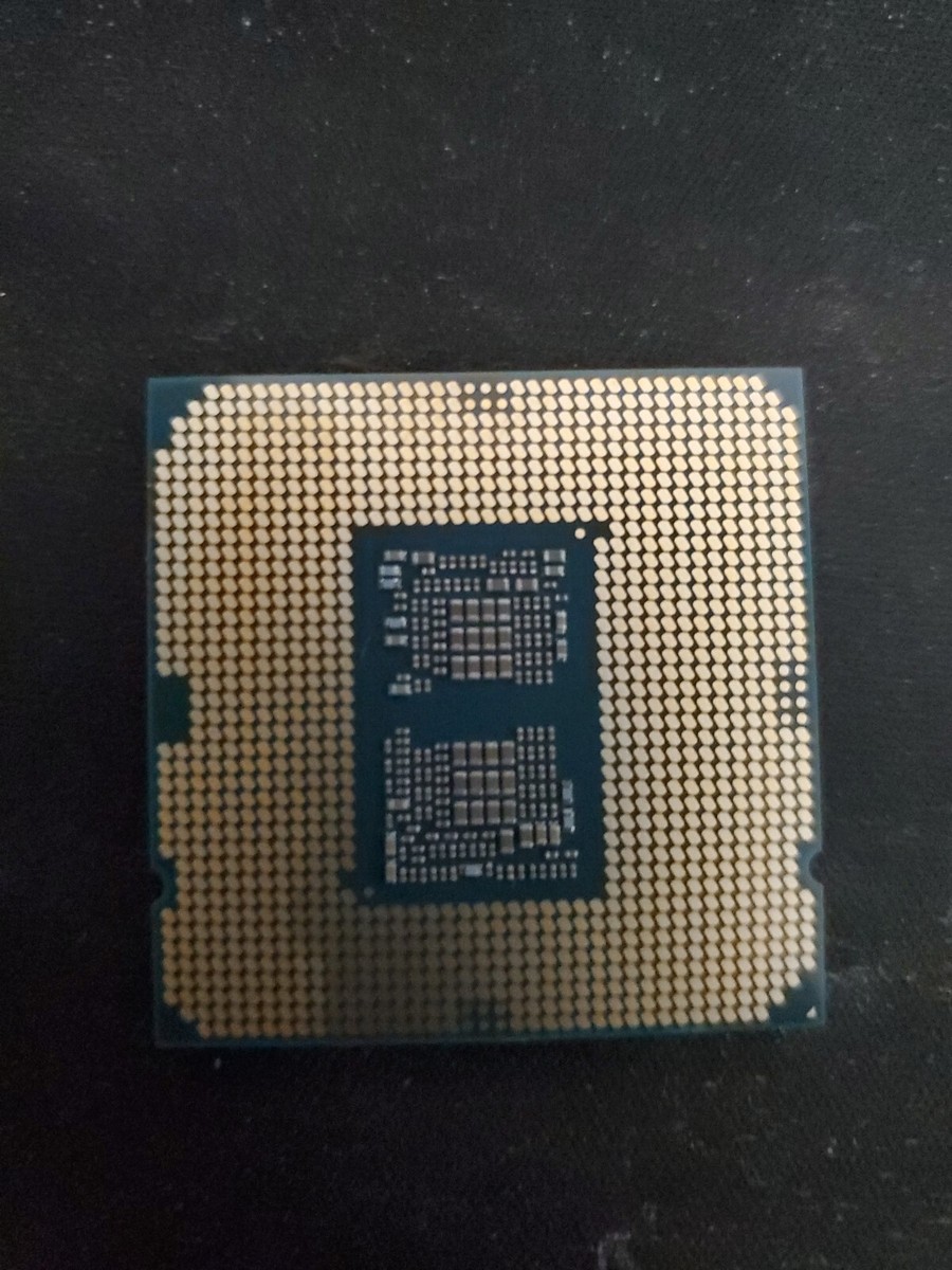 Intel Core i7-10700K Desktop Processor 8 Cores up to 5.1 GHz