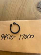 ***NOS HONDA 94510-17000 CIRCLIP (17MM)