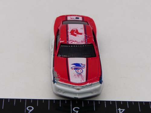 Maisto 2006 Chevrolet Camaro Concept Diecast Car  Boston Red Sox MLB Baseball - Picture 3 of 6