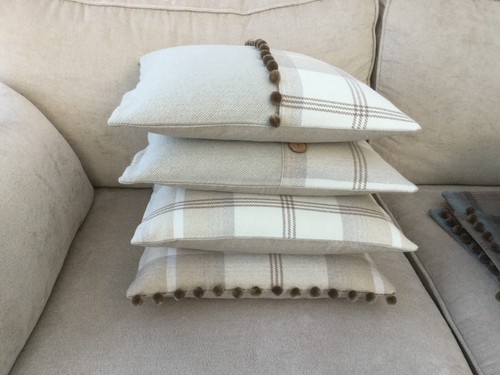 Balmoral Bespoke pompom trim Natural Beige Tartan tweed Decorative cushion cover - Picture 4 of 5