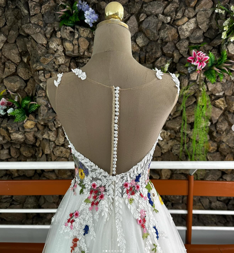 White Ivory Wedding Dresses Scoop Neck Lace Appliques A Line Bridal Gowns - Picture 5 of 12