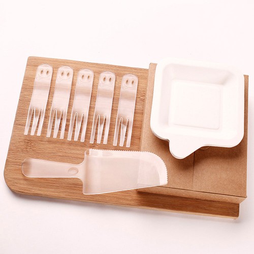 Disposable Party Tableware Plates Forks Knife Set for Hostesses Event Planners - Picture 3 of 9