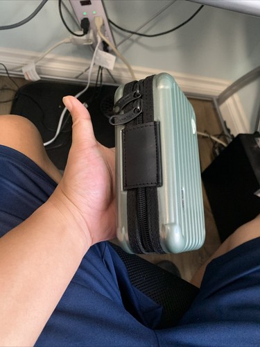 Eva Air Olive Green Rimowa First Class Hard Case Travel Toiletry Amenity Kit - Picture 17 of 24