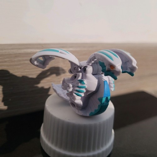 Figura Bakugan Haos Armour Alliance B600 White Brawler Spin Master Barbtra - Imagen 20 de 24
