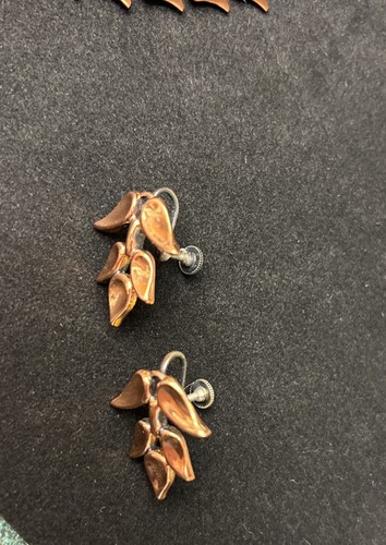 Vintage Matisse "Renoir" Kupfer Lorbeerblatt Gliederkette und Clip auf Ohrringe - Bild 7 von 11