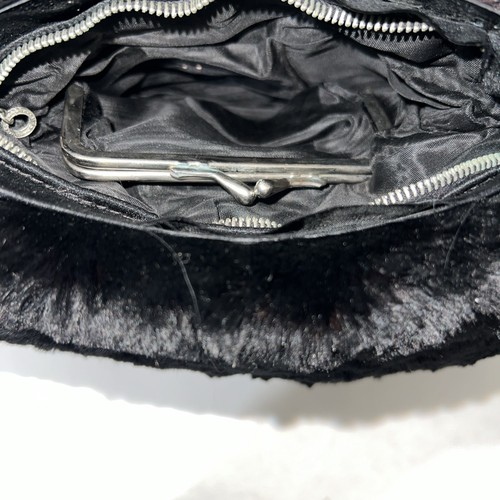 Vintage black Faux Fur purse - Picture 5 of 5