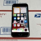 Apple iPhone SE 2. generacji 64GB space grey odblokowany smartfon