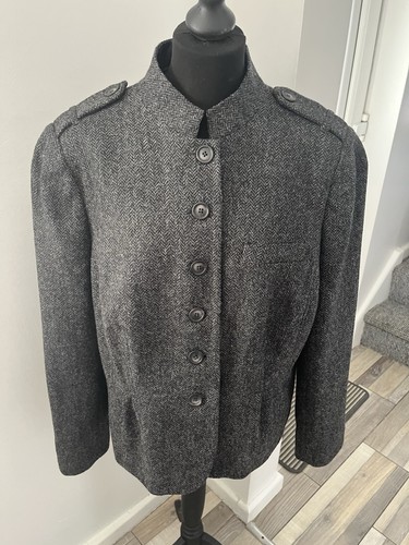Boden Moon Herringbone Tweed Country Style Sakko Gr. UK 22