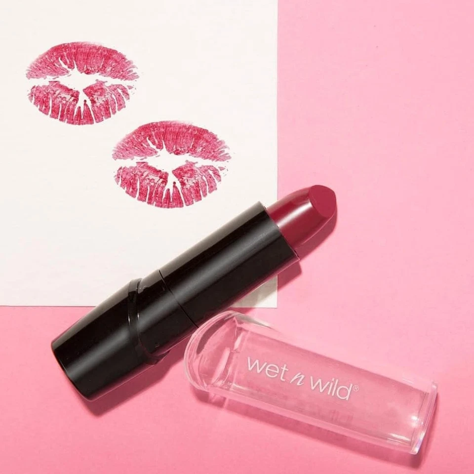 Silk Finish Lipstick, Hydrating Rich Buildable Lip Color, with Vitamins A,E & Ma - Image 3 of 4
