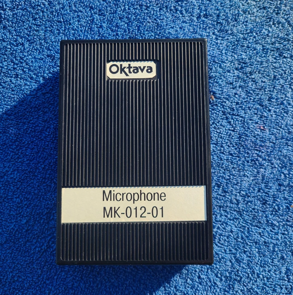 Micrófonos condensadores cardioides Oktava MK-012-01 (par) Foto 3 de 4