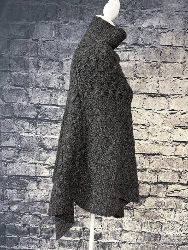 Inis Crafts Sweater Poncho Womens S/M Merino Wool Ireland Cable Knit Pullover - Image 2 of 4