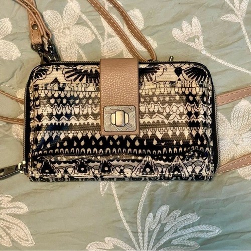 Sakroots One World Wallet NWOT | Crossbody + Wristlet | Boho Peace Vibes - Picture 3 of 7