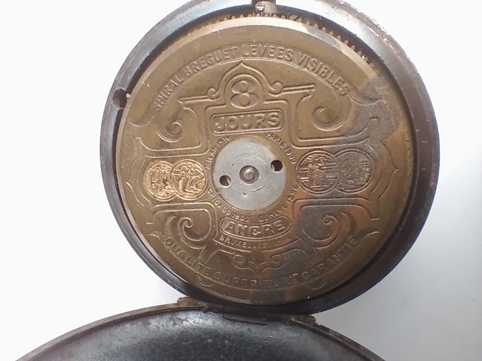 Foto 14 di 16