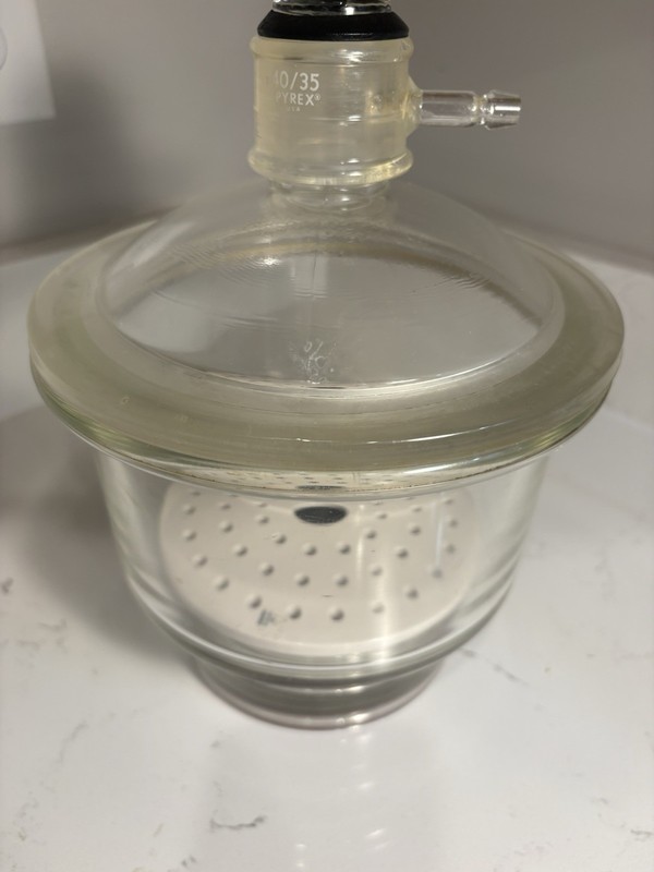PYREX 40/35 Vacuum Desiccator Laboratory Glass with Perforated Plate