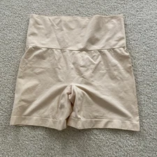 Soma L Seamless Smoothing Short Shape Wear Pale Sand