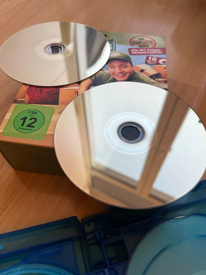 The King of Queens - Die komplette Serie (Staffel 1-9) auf 18 Blu-Ray Disks - Bild 3 von 3
