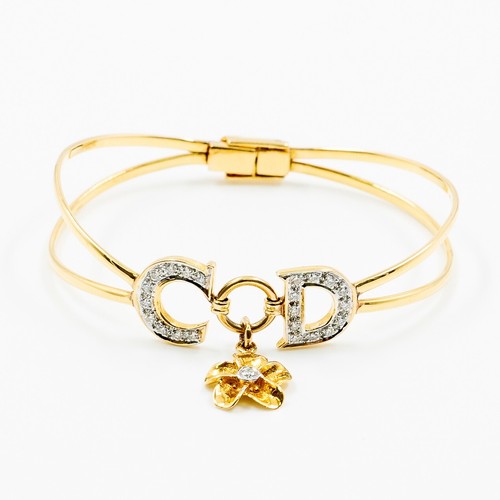 0.33Ct G Colour Natural Round Diamond 18K Yellow Gold CD Flower Bangle - Picture 5 of 8