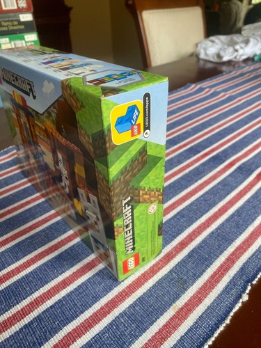 LEGO Minecraft: The Trading Post (21167) - Picture 5 of 5