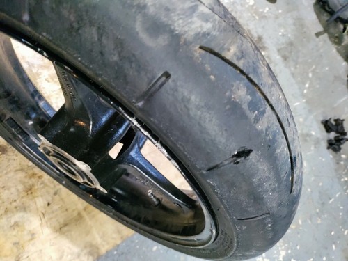 2006 2007 SUZUKI GSXR 600 750 05-08 GSXR 1000 OEM FRONT WHEEL RIM W TIRE DAMAGED - Bild 11 von 11