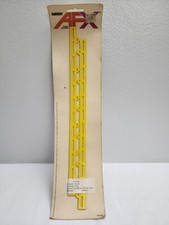 Aurora AFX Slot Car DROP-IN FENCE 4 Guard Rail BRIGHT YELLOW 1532